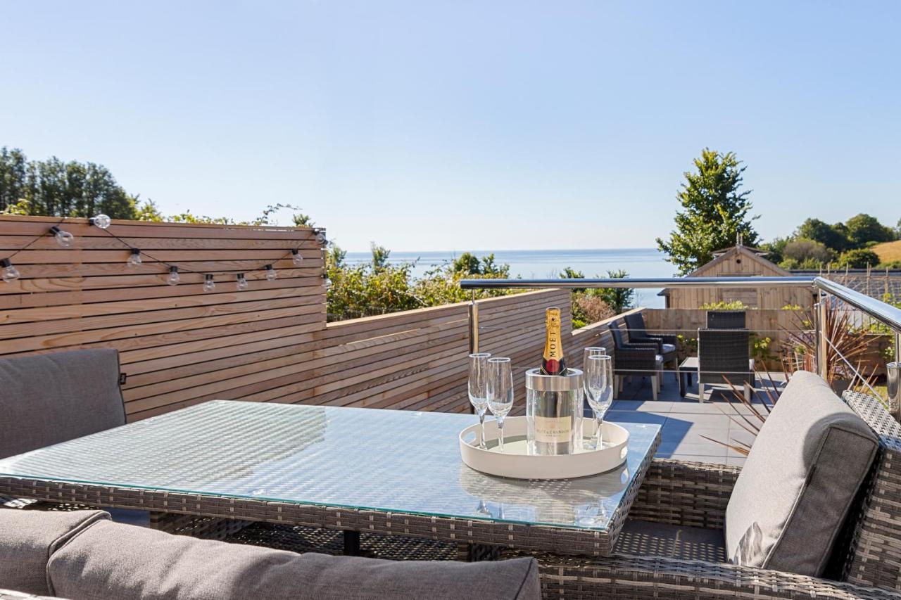 Stunning Coastal Apartment In Maidencombe With Sea Views & Garden Stokeinteignhead Exterior photo
